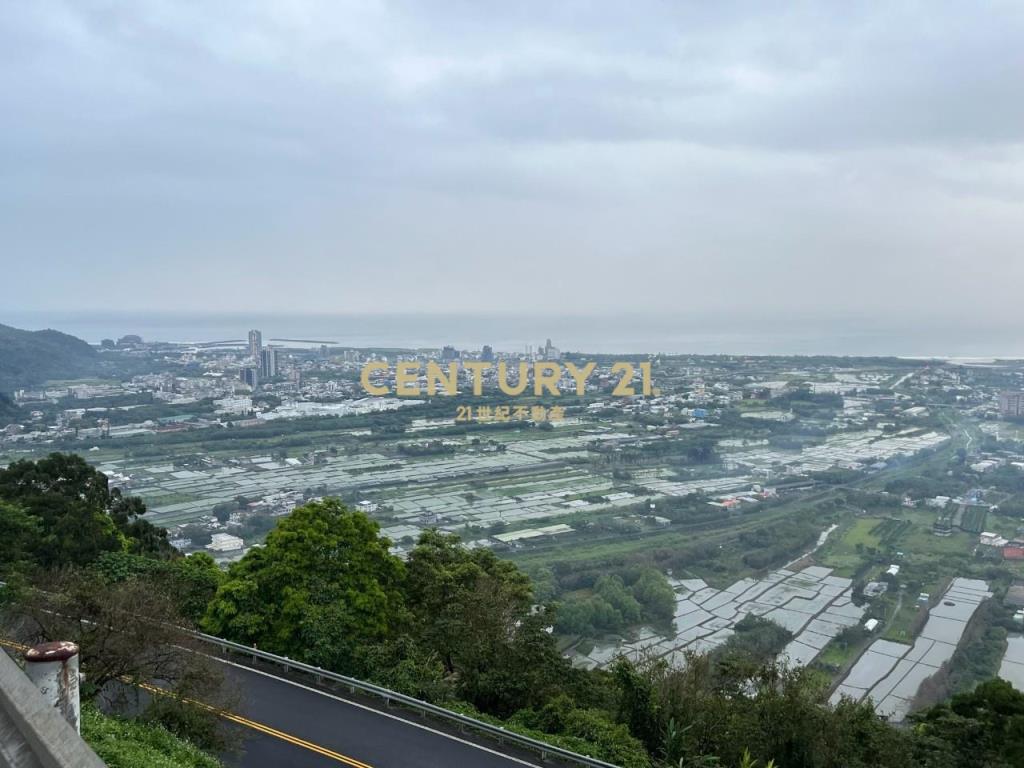 JC326山海明珠旁景觀林地