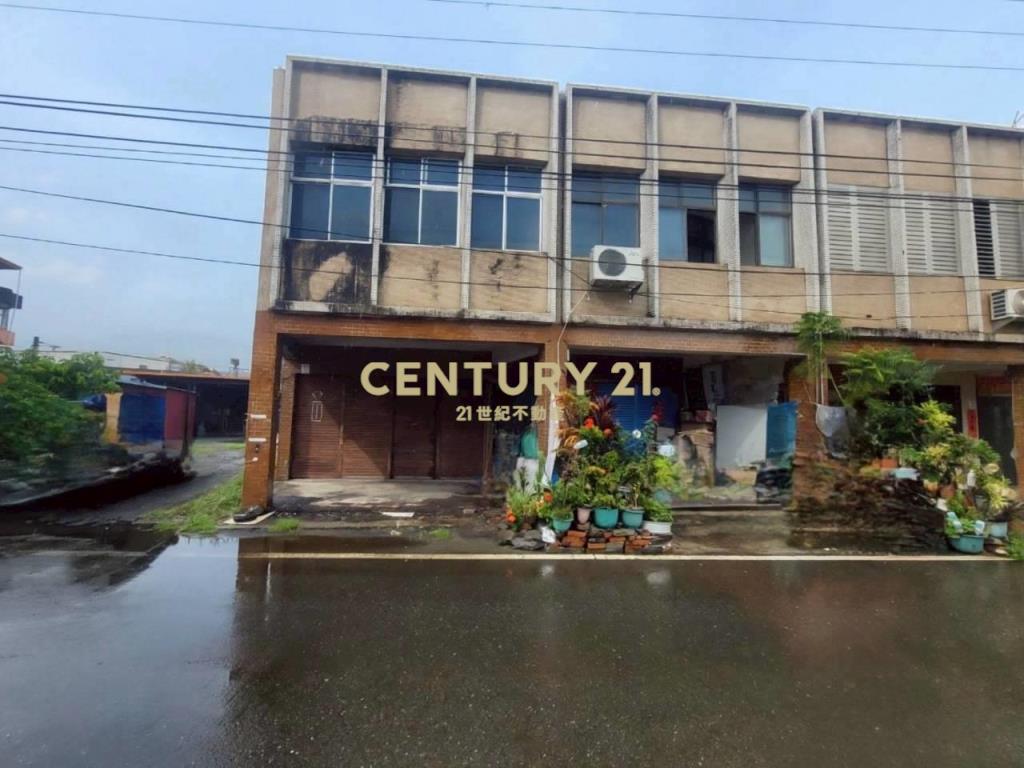 JB273頭城邊間低總價透天