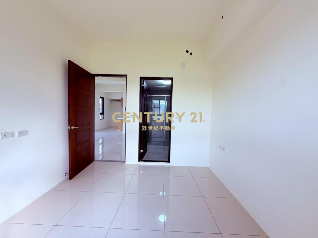 JA463獨家近羅東安農河畔華廈+車位