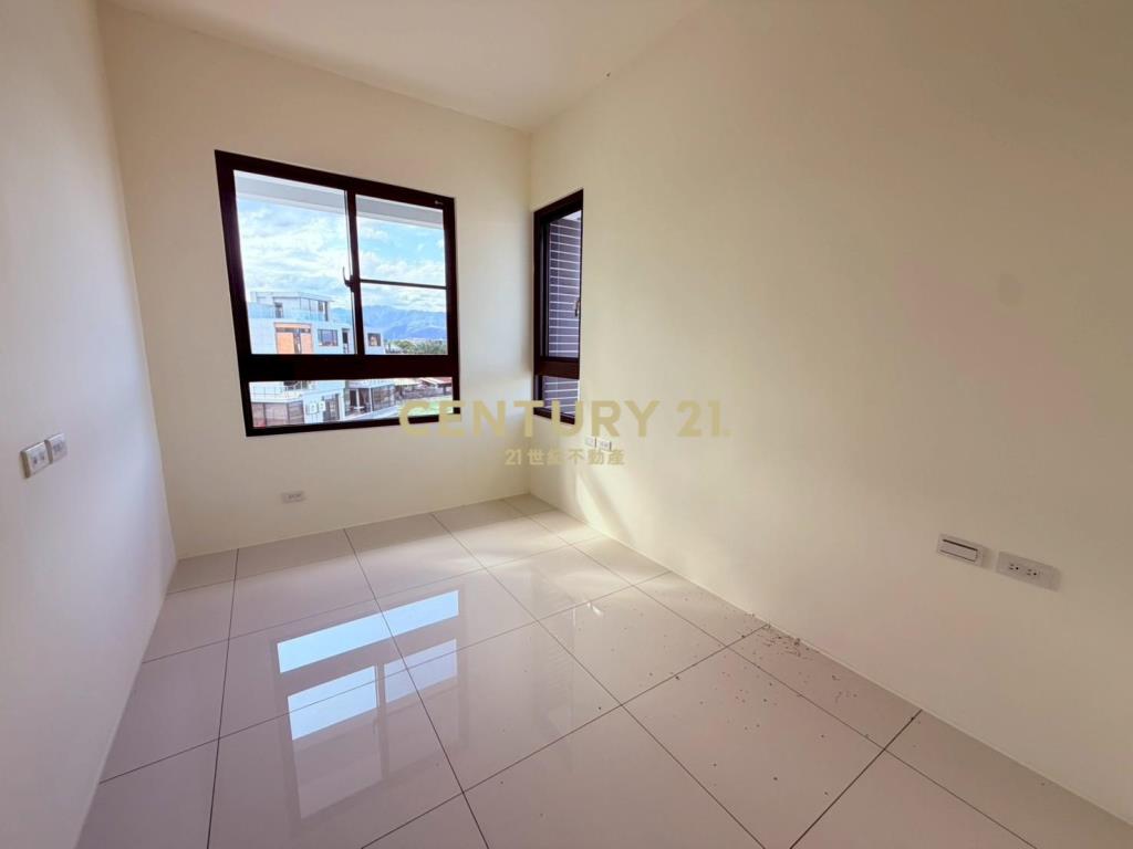 JA463獨家近羅東安農河畔華廈+車位