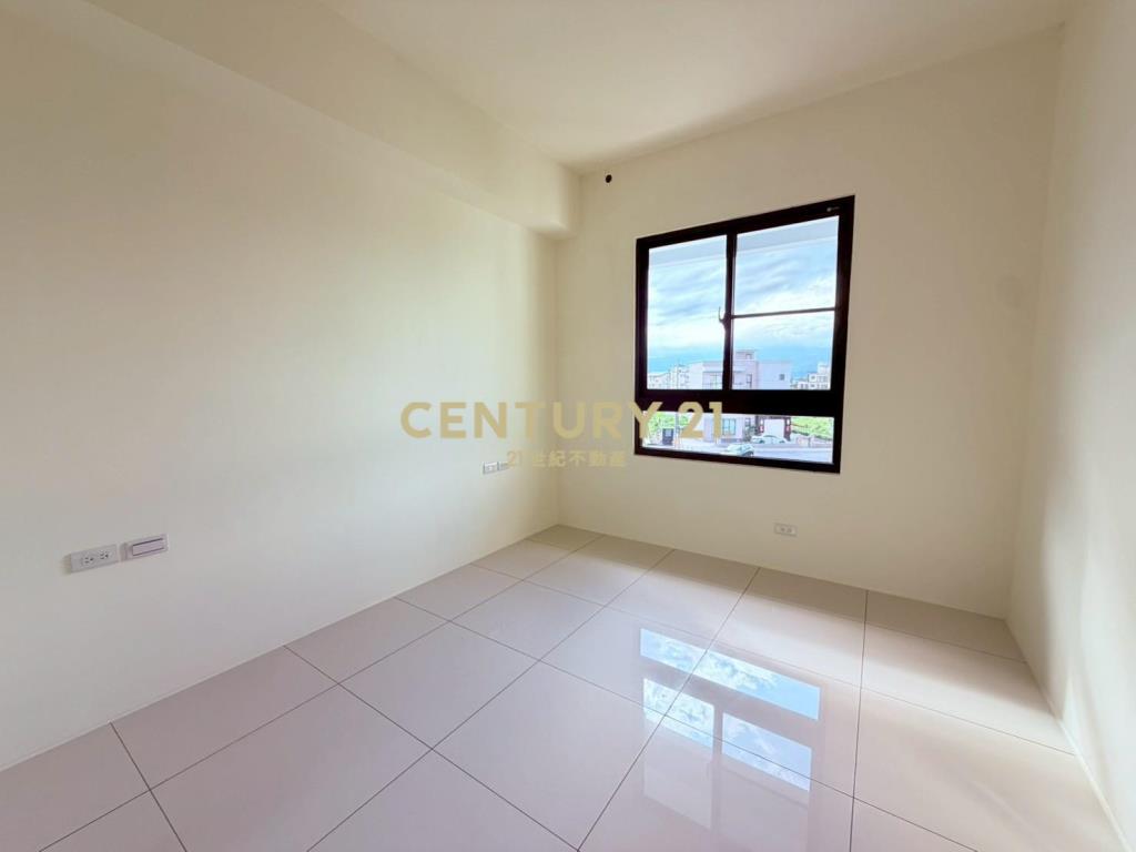 JA463獨家近羅東安農河畔華廈+車位