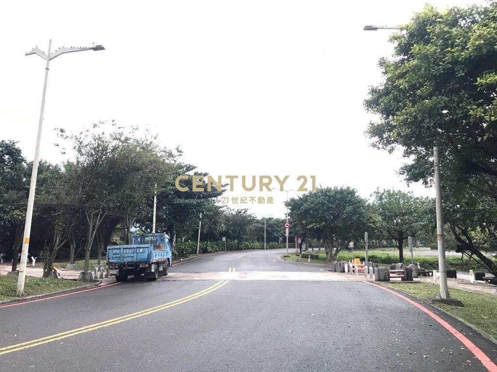 DD232冬山河第一排百坪建地
