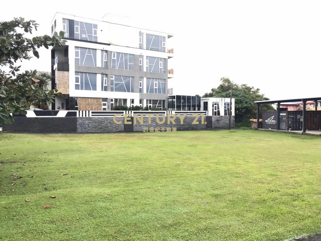 DD233冬山河第一排雙面臨路建地