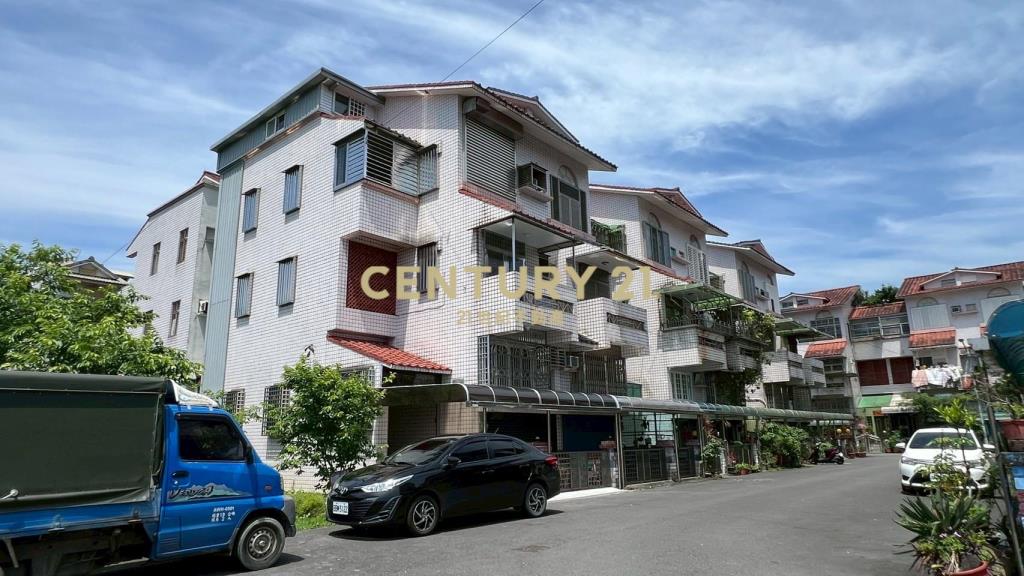 IB192員山邊間孝親車庫透天