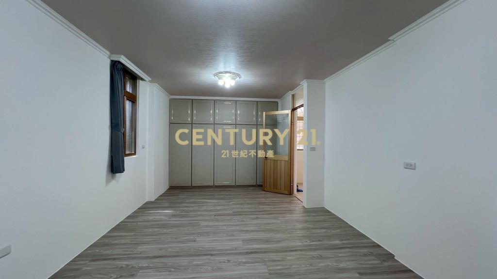 IB192員山邊間孝親車庫透天