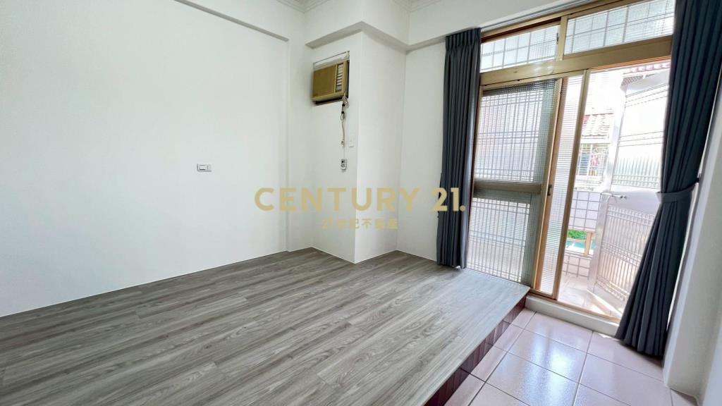 IB192員山邊間孝親車庫透天