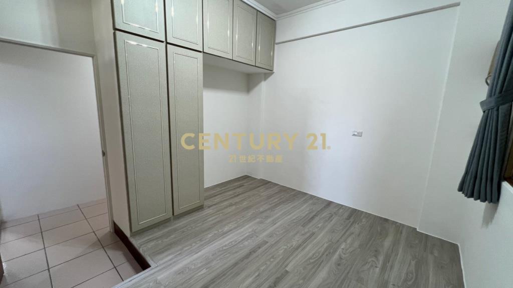 IB192員山邊間孝親車庫透天