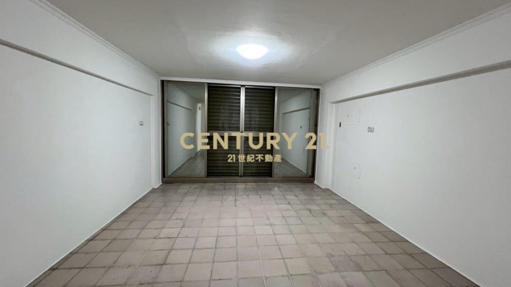 IB192員山邊間孝親車庫透天