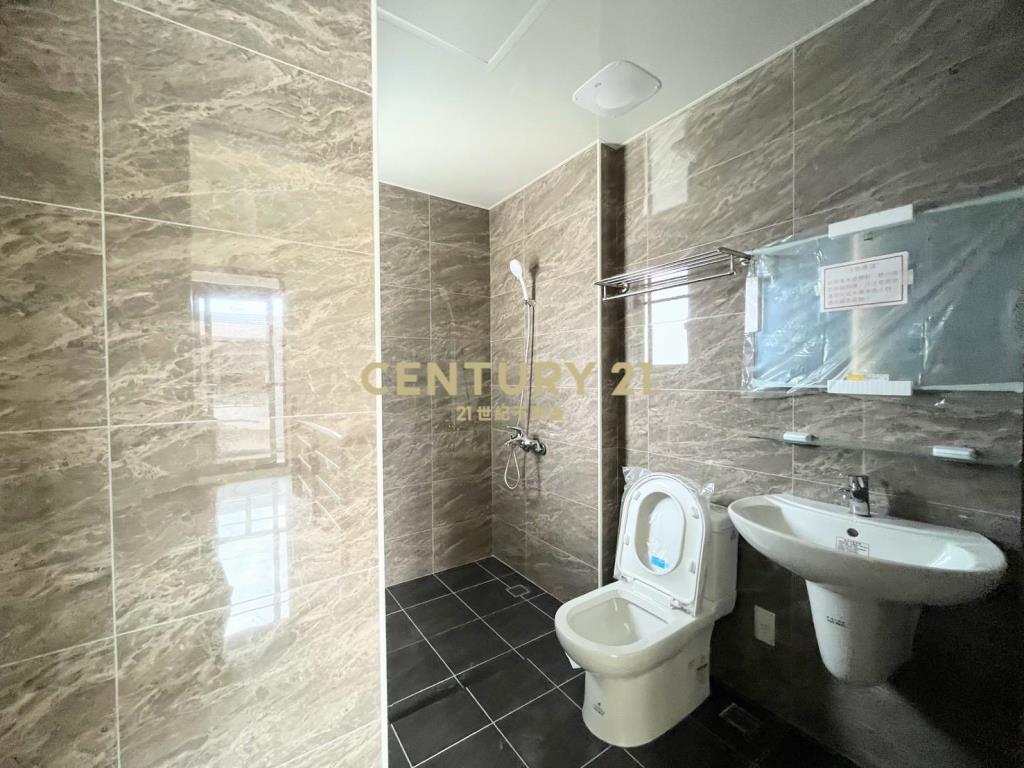 IB194員山近學區5房全新別墅