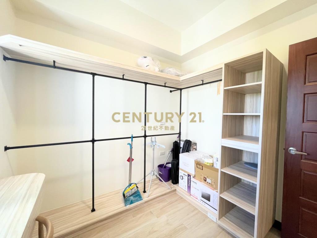 IA135宜蘭國五旁三房好美車位華廈