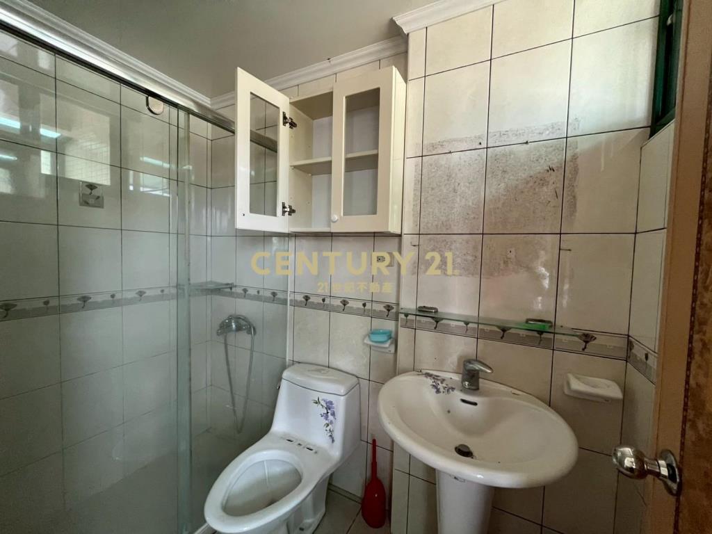 IB196縣政稀有雙併大地坪別墅