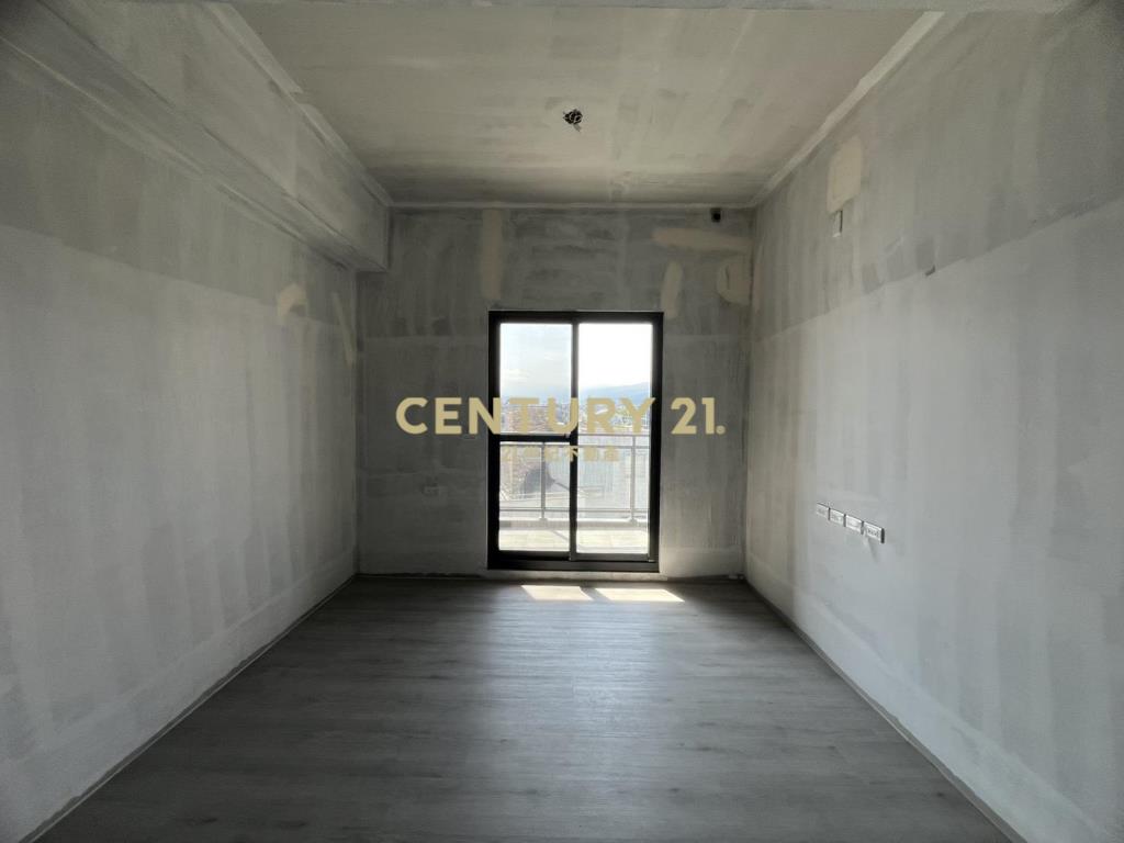 IA141員山近市區兩房車位華廈