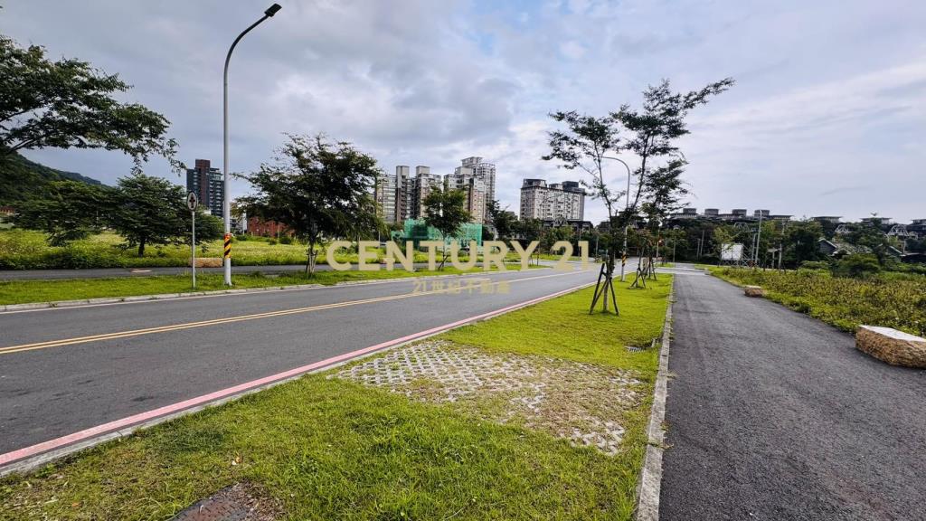 JD159礁溪重劃區方正臨路建地