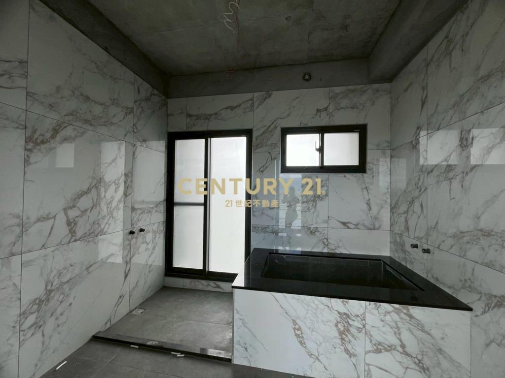 IE066礁溪交流道旁全新電梯農舍