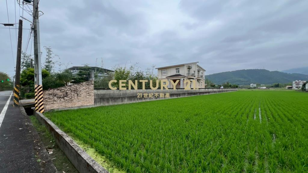 IC151員山近市區老農夫的地