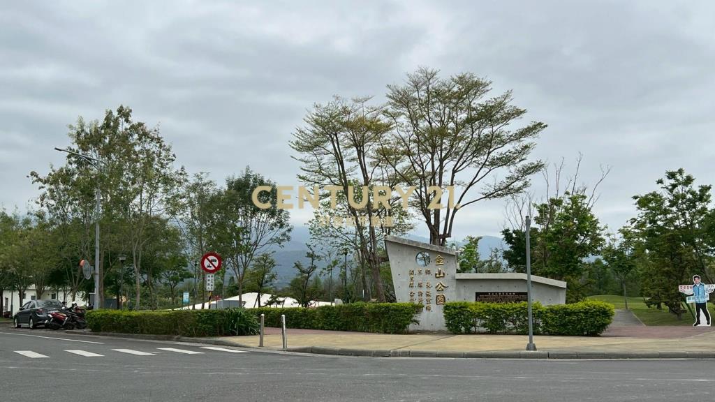 IC151員山近市區老農夫的地