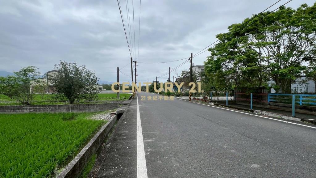 IC151員山近市區老農夫的地