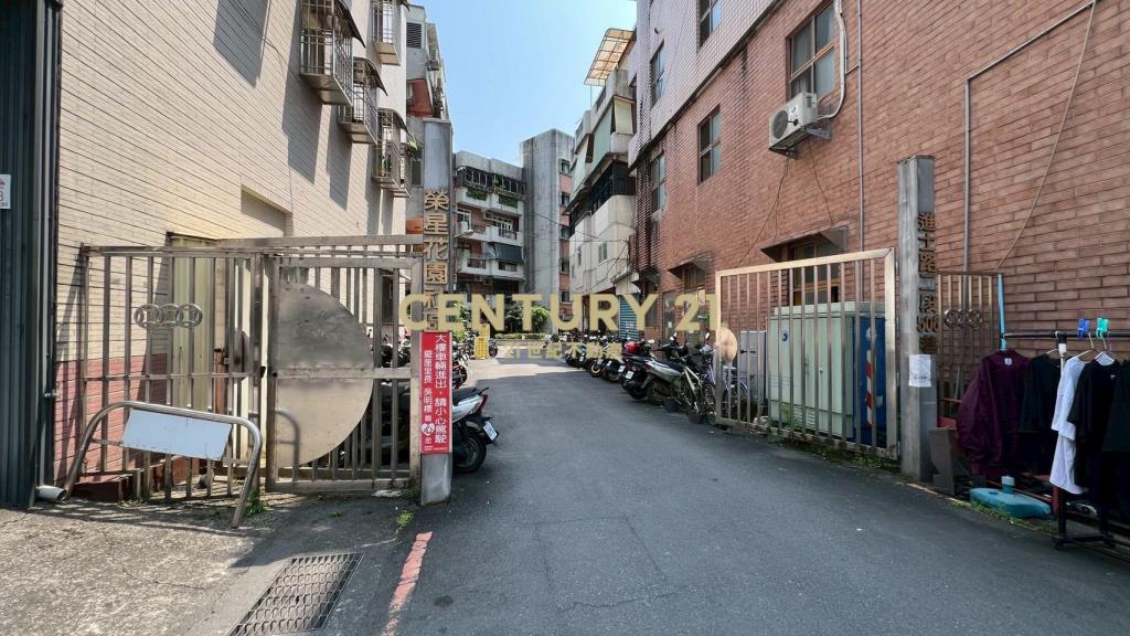 IA142宜大旁低總價三房公寓