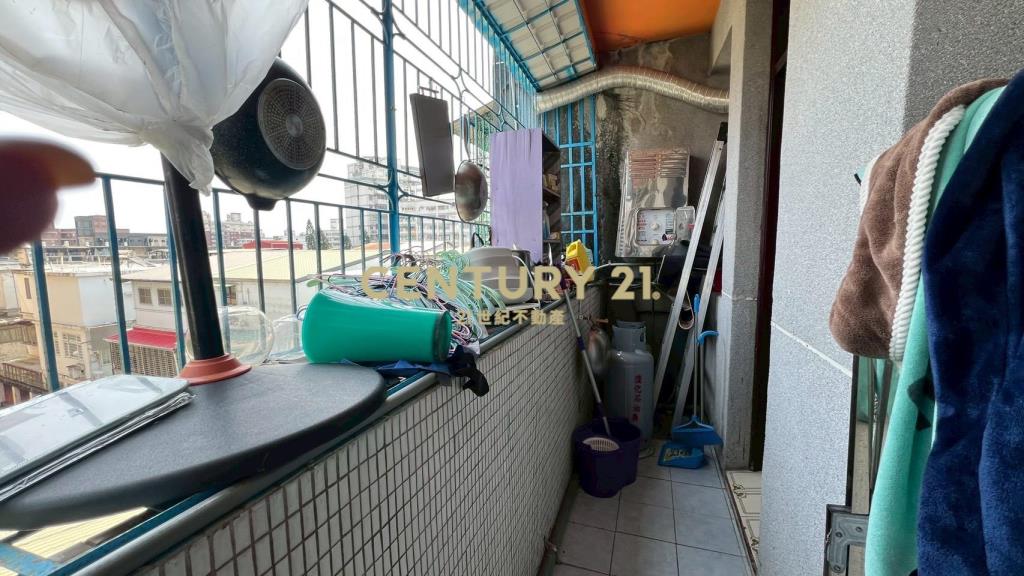 IA142宜大旁低總價三房公寓