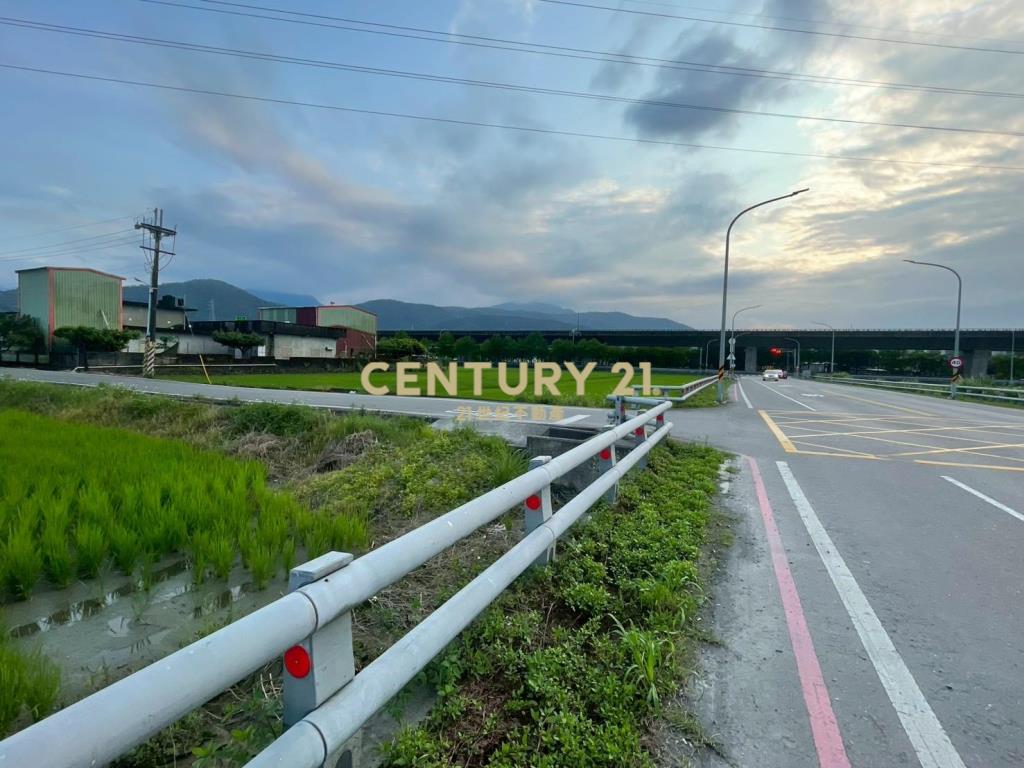 IC152冬山國5旁足坪大面寬農地