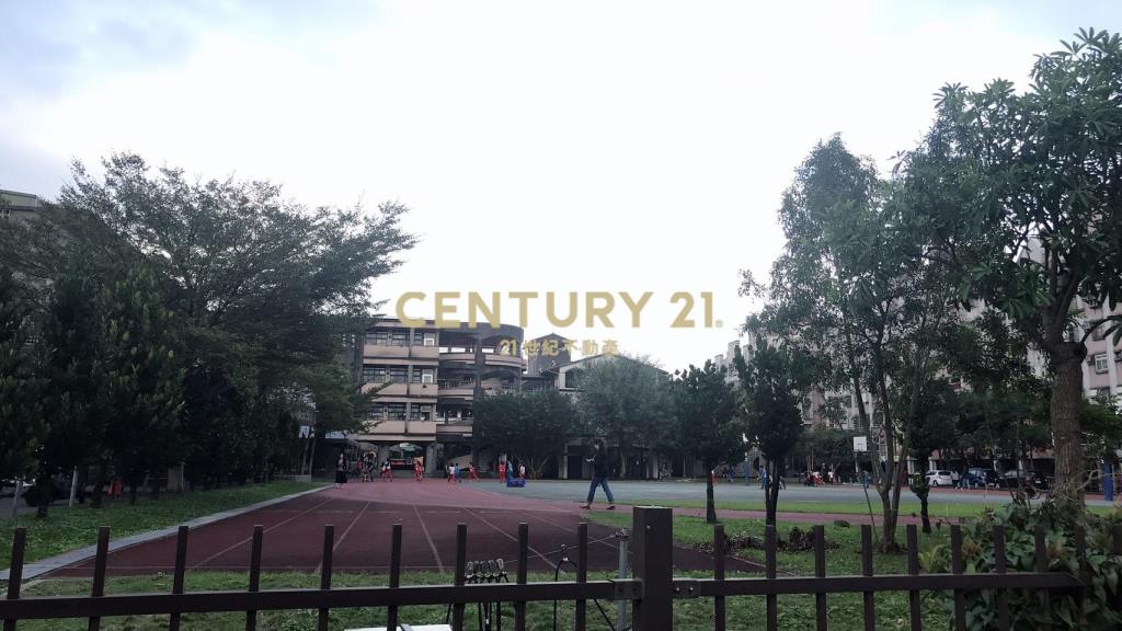 IB210近宜市轉運站黎明國小四房透天