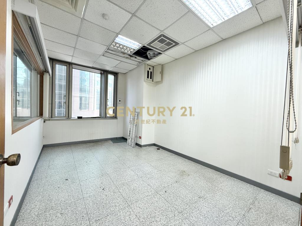 汐科遠東世界中心商辦-21商仲