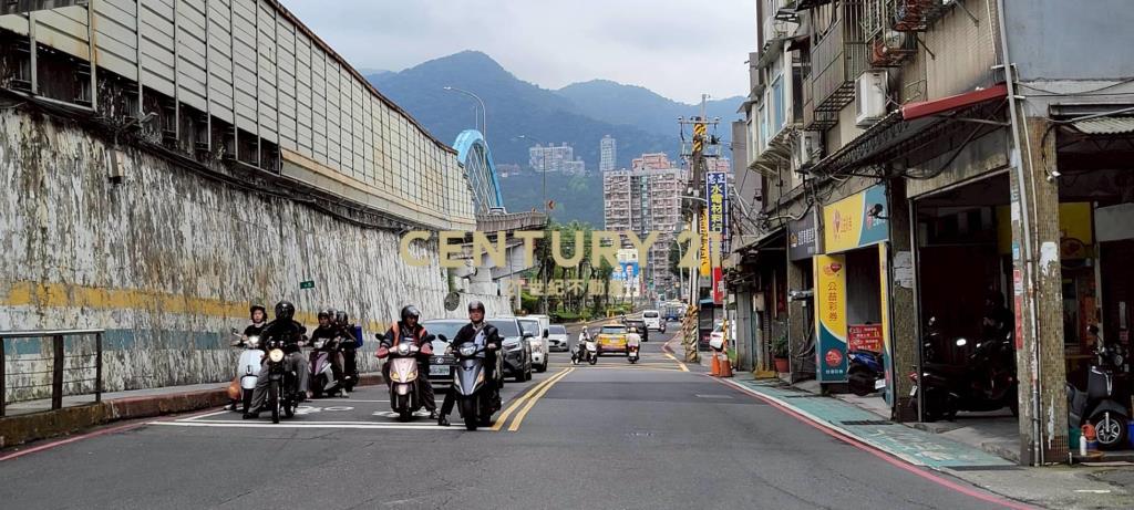 汐萬臨路優質店面