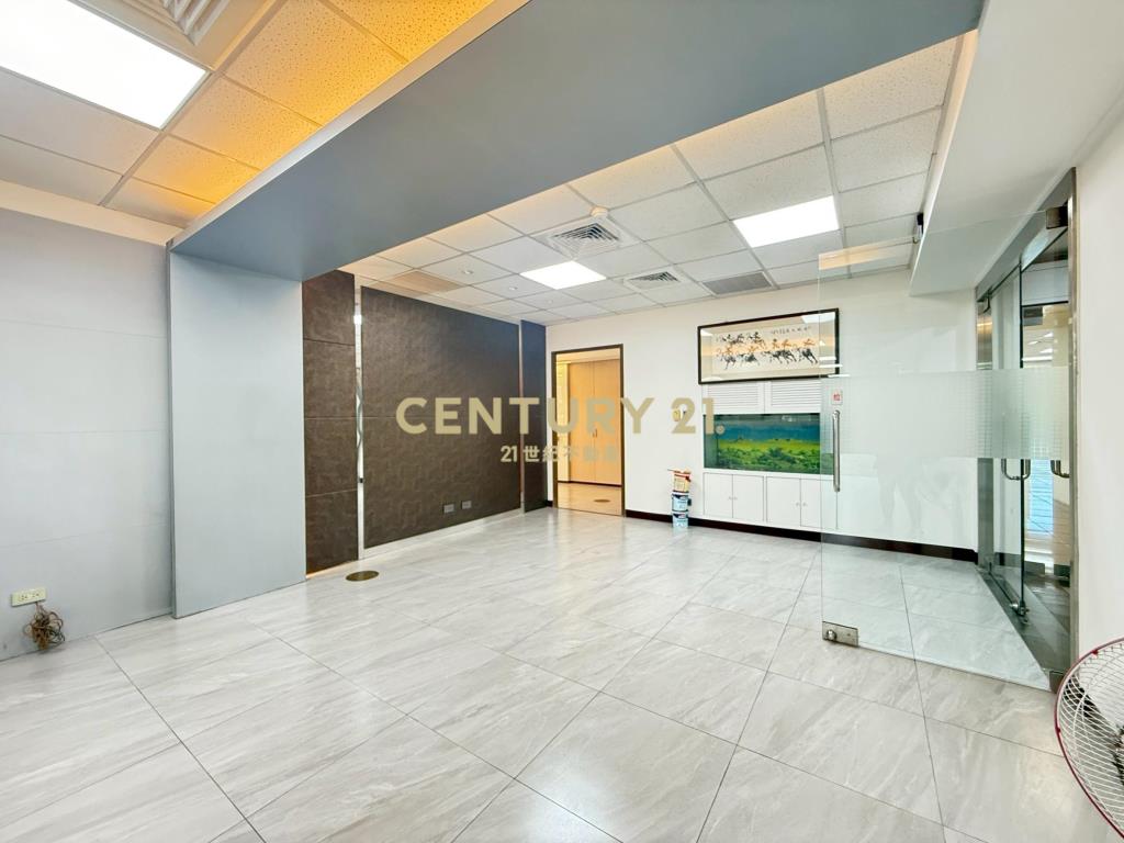 近南港商廠企業總部/經緯中心-21商仲