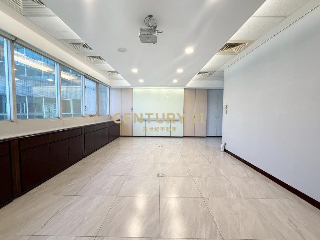 近南港商廠企業總部/經緯中心-21商仲