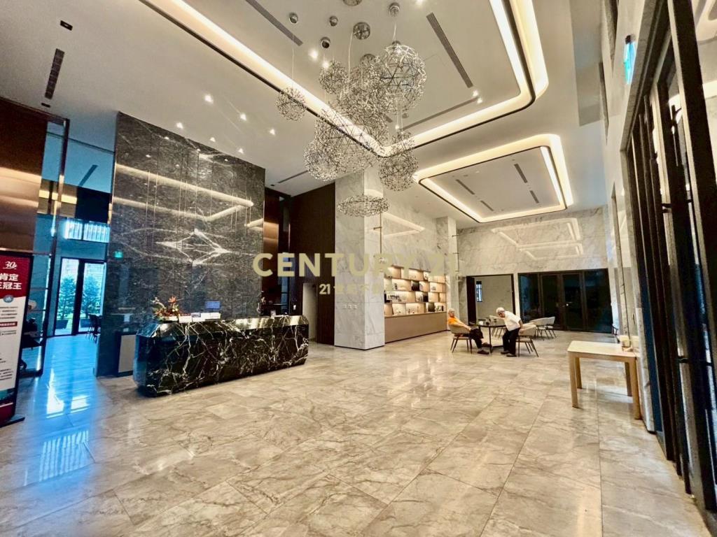 優質挑高6米8雙層店辦/采采-21商仲