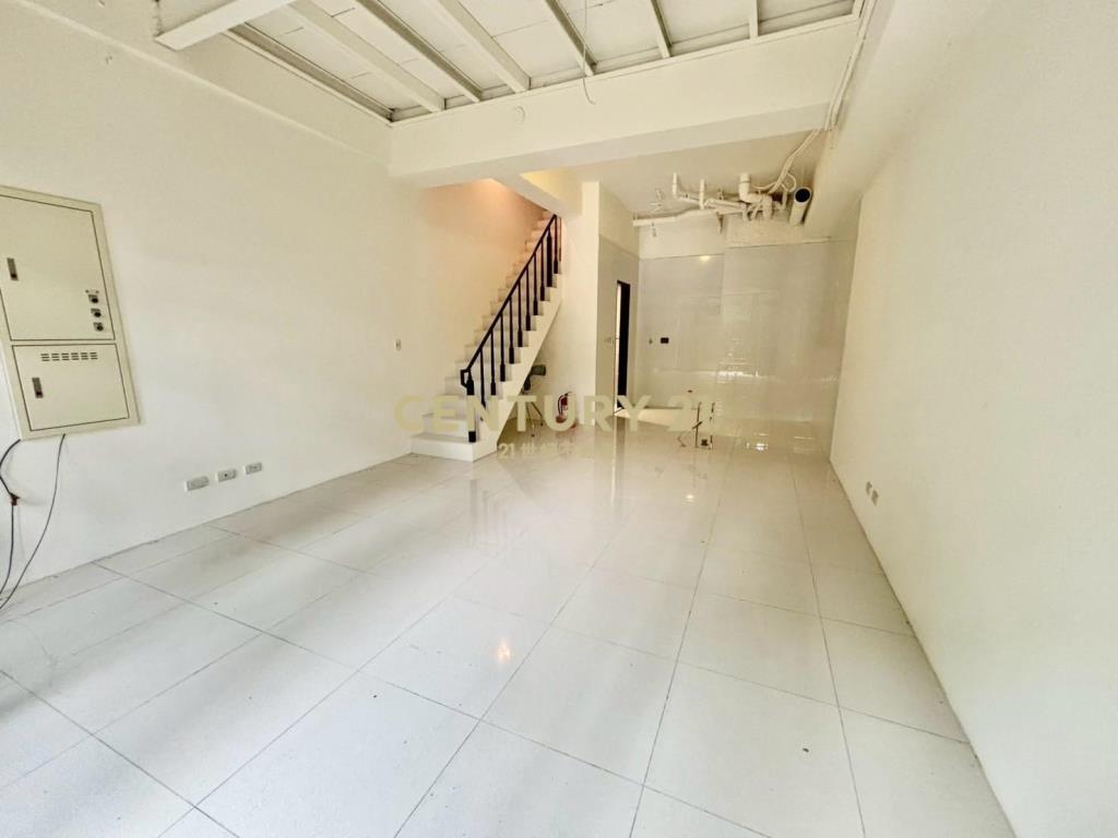 優質挑高6米8雙層店辦/采采-21商仲