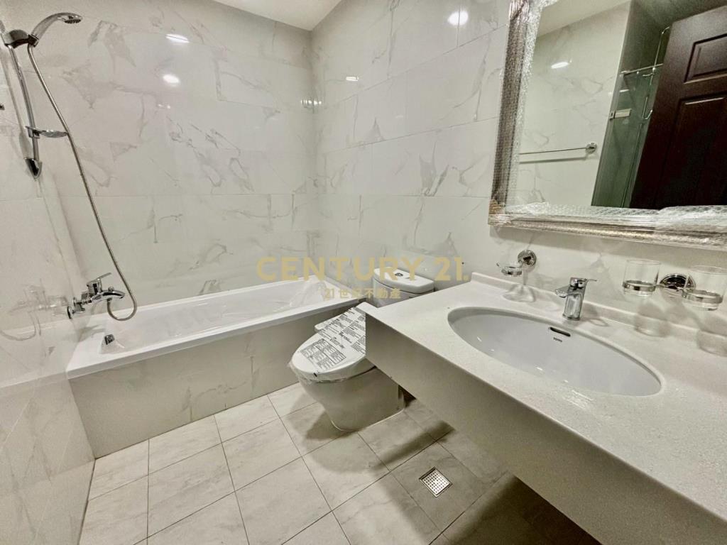 優質挑高6米8雙層店辦/采采-21商仲