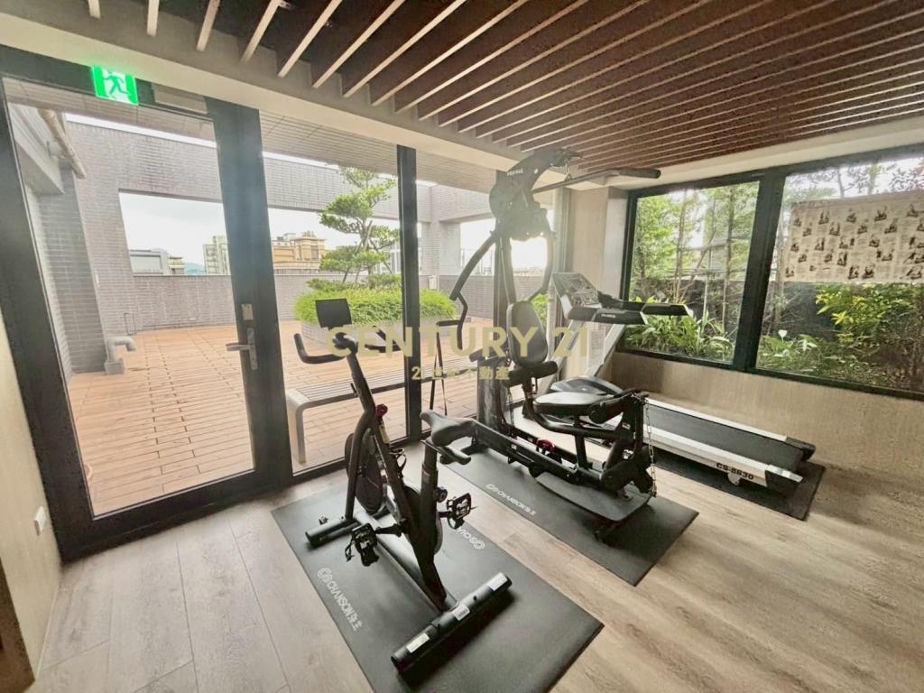 優質挑高6米8雙層店辦/采采-21商仲