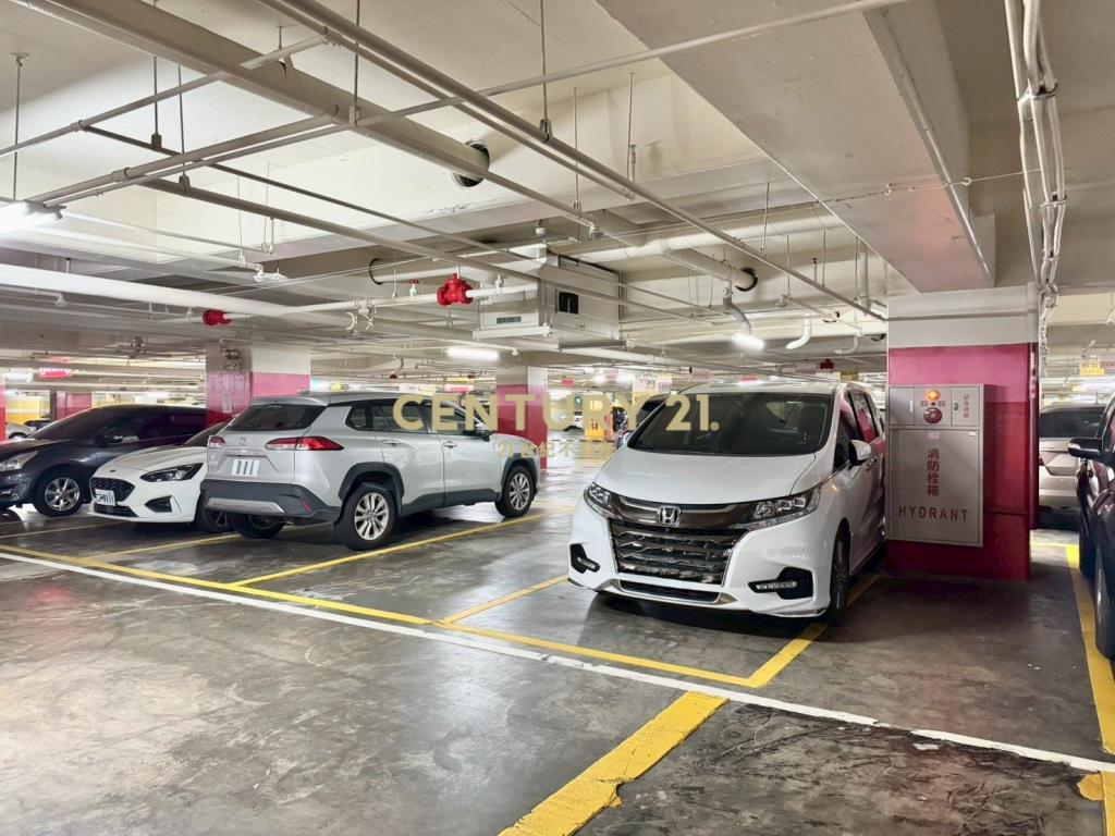 遠東雙車位50坪辦公空間-21商仲