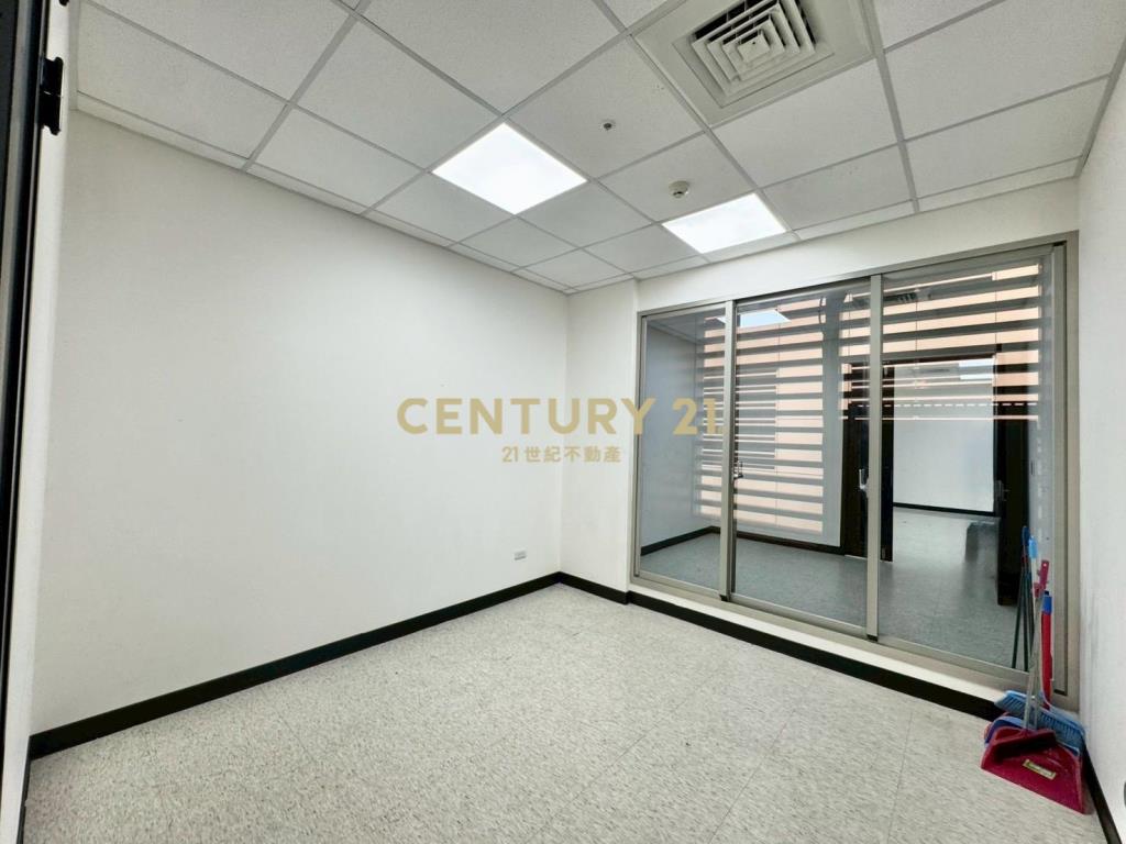 U-Town室內進排水辦公室-21商仲