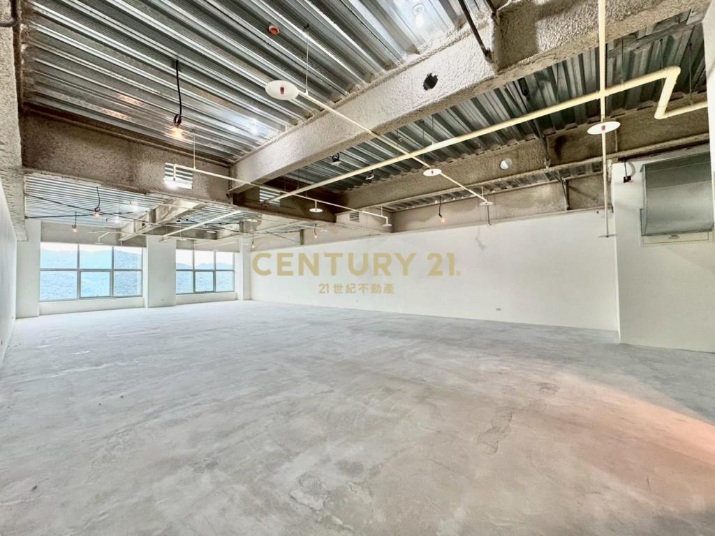 U-Town稀有全新廠辦-21商仲