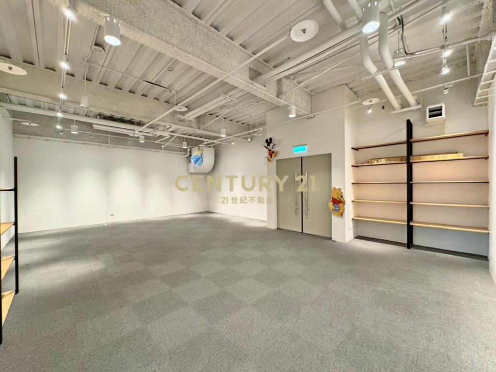 U-Town高樓層大坪數完美辦公空間