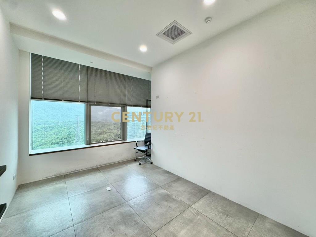 U-Town高樓層大坪數完美辦公空間