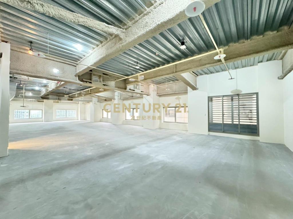 U-Town稀有643坪大廠辦-21商仲