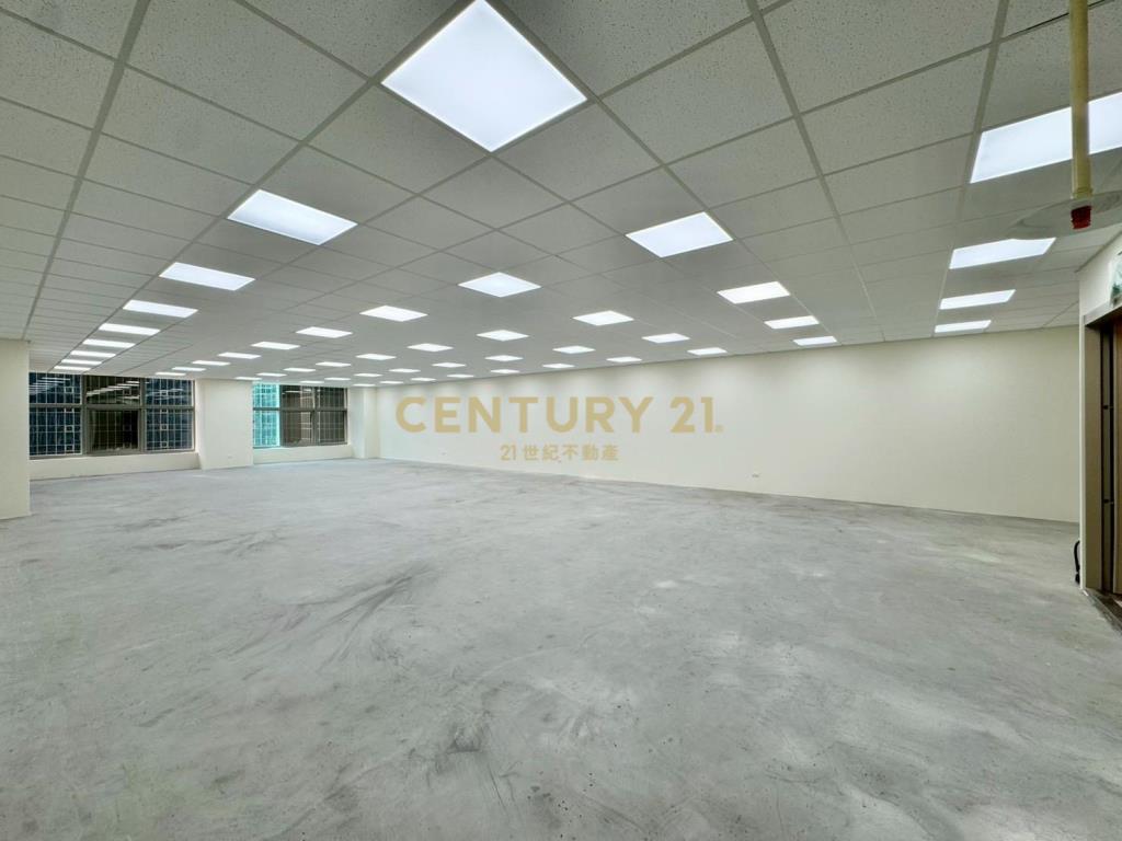 U-Town稀有643坪大廠辦-21商仲