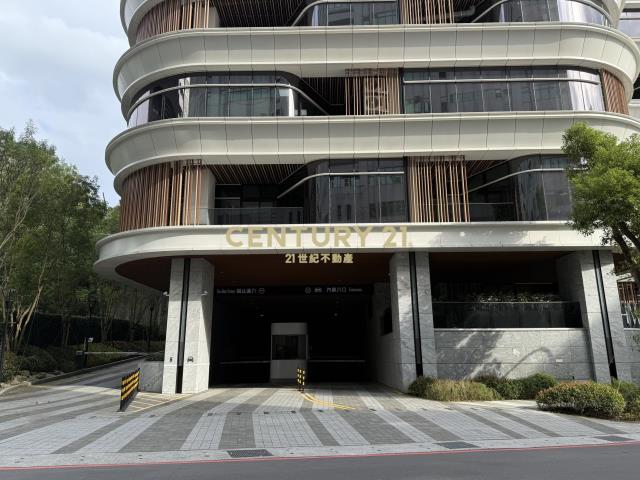 百富氣派景觀廠辦/白天鵝-21商仲