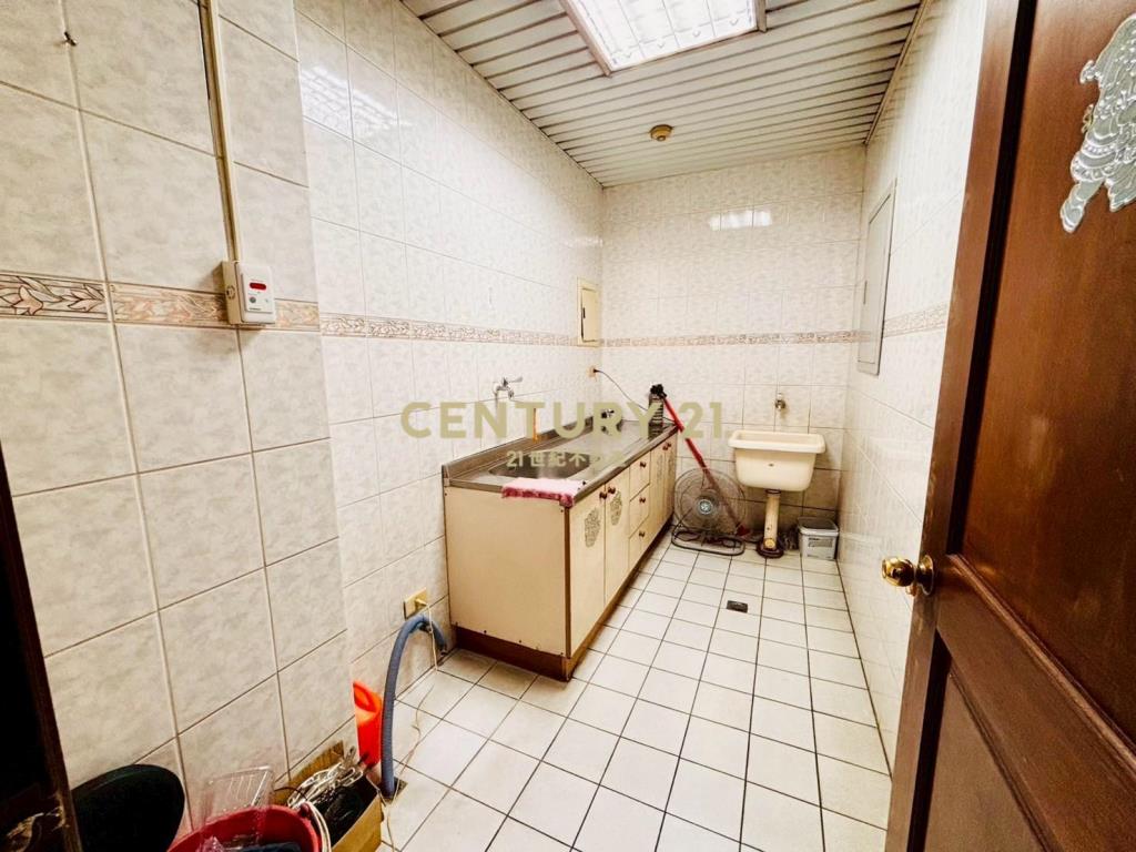 立即進駐!附OA設備中興廠房-21商仲