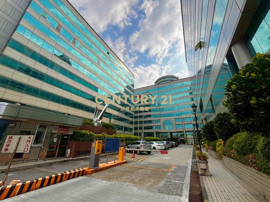 40呎貨櫃進出、可廠登經貿園區-21商仲