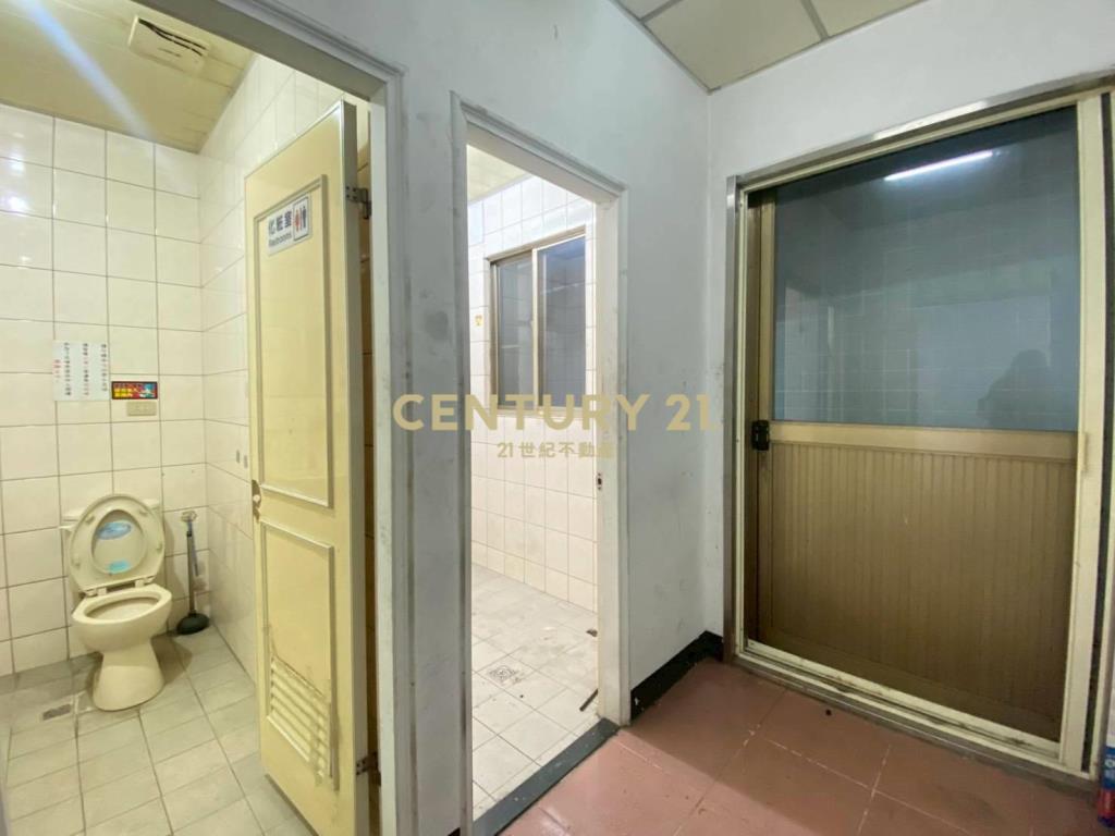 低總價收租臨路店面-21商仲