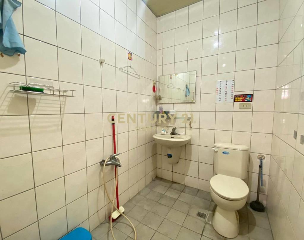 低總價收租臨路店面-21商仲