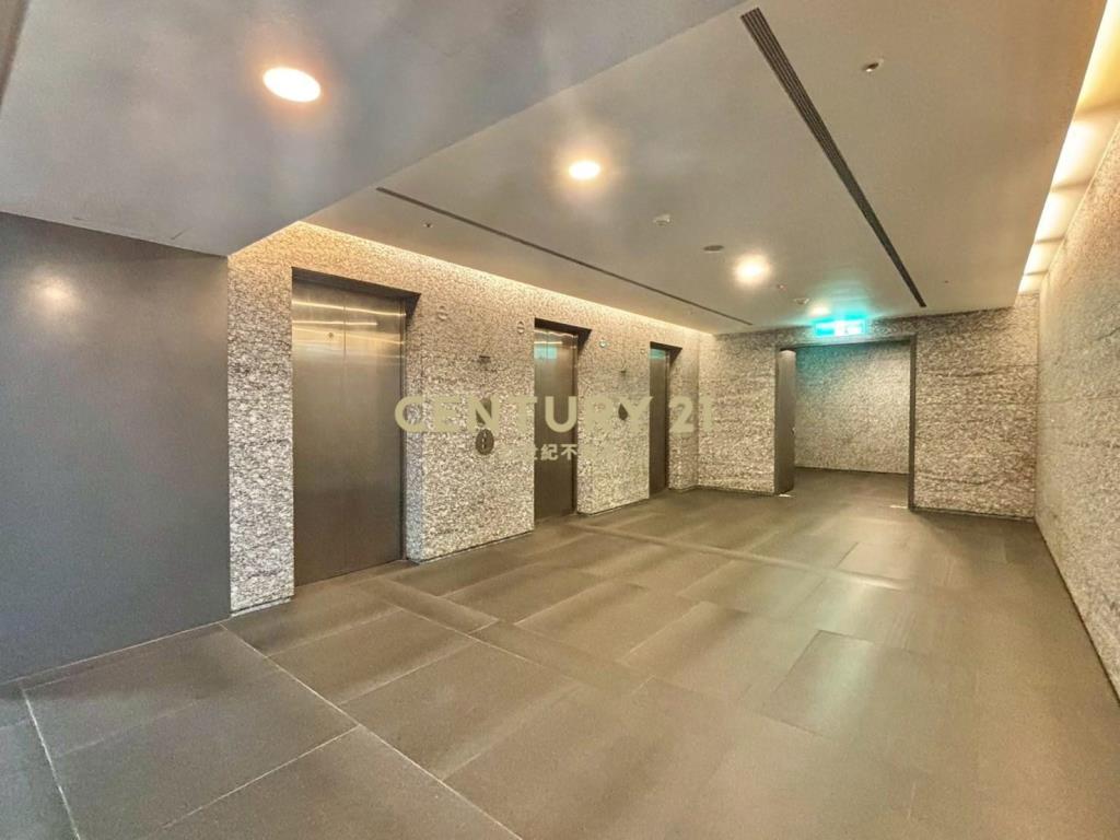 氣派百坪廠辦-21商仲