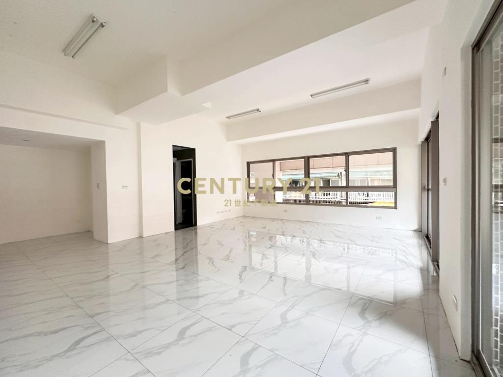 河濱轉角正二層挑高店面-21商仲