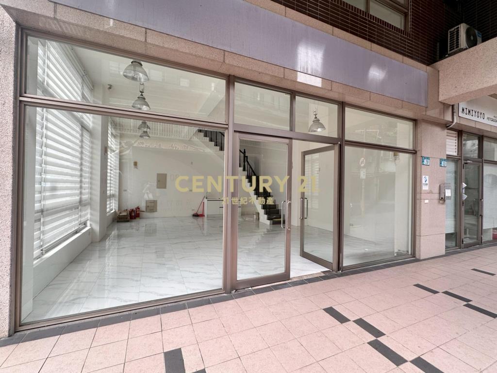 河濱轉角正二層挑高店面-21商仲