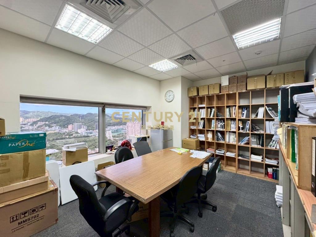 U-Town邊間雙採光廠辦-21商仲