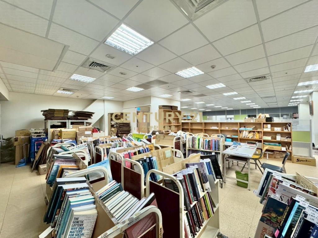 U-Town邊間雙採光廠辦-21商仲